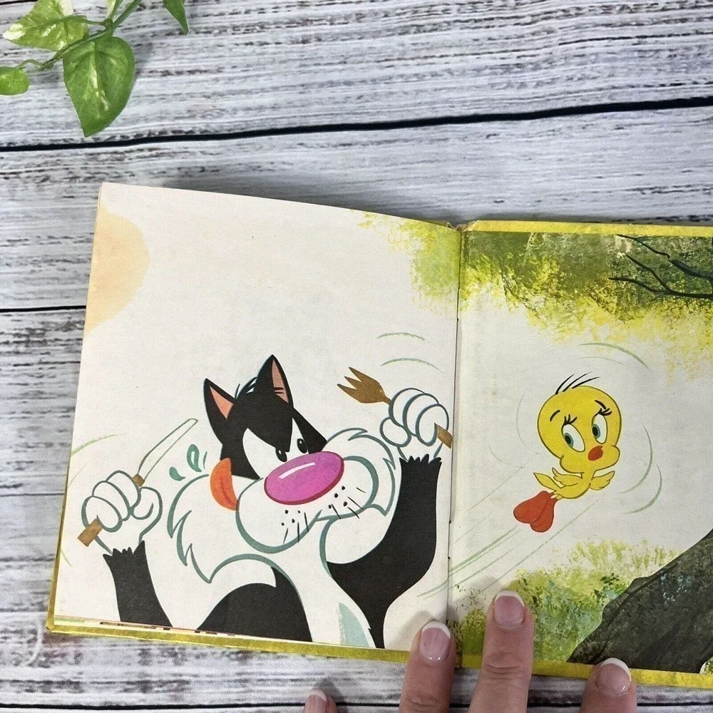 Vintage Tweety and Sylvester Picnic Problems Children's Book 1970 Whitman Book